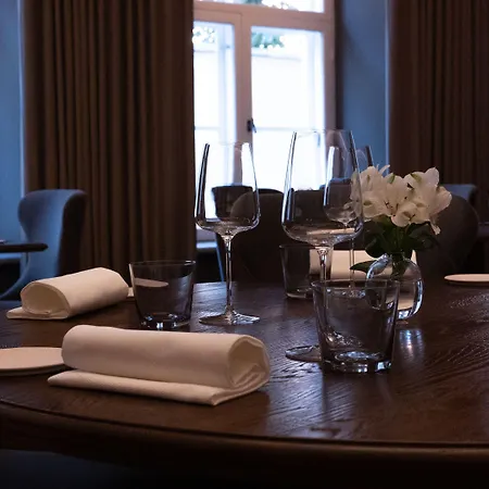 Nunne Boutique Отель Таллин