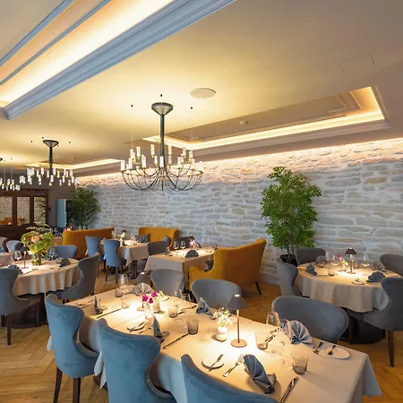 Nunne Boutique فندق تالين